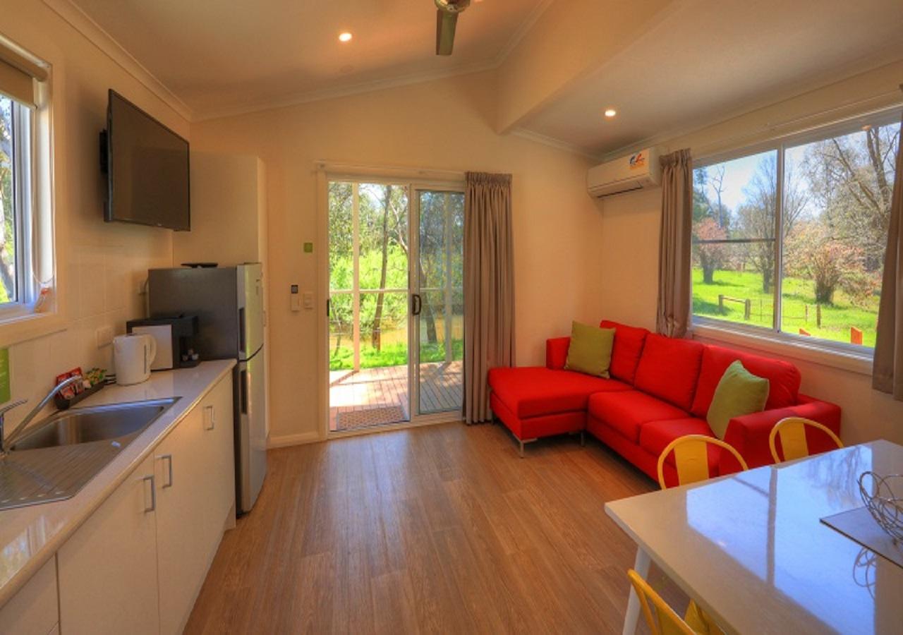 Yea Riverside Caravan Park Exterior foto