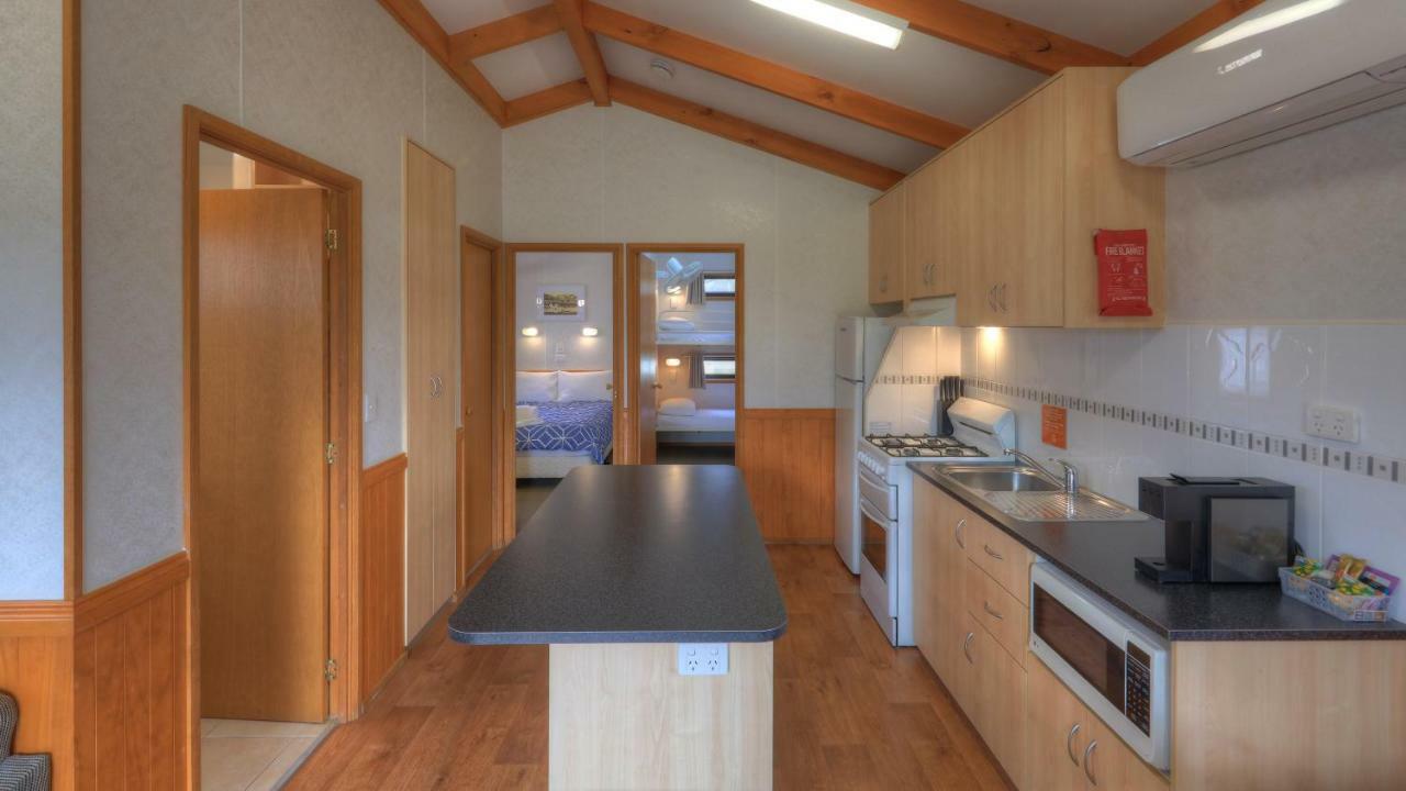 Yea Riverside Caravan Park Exterior foto