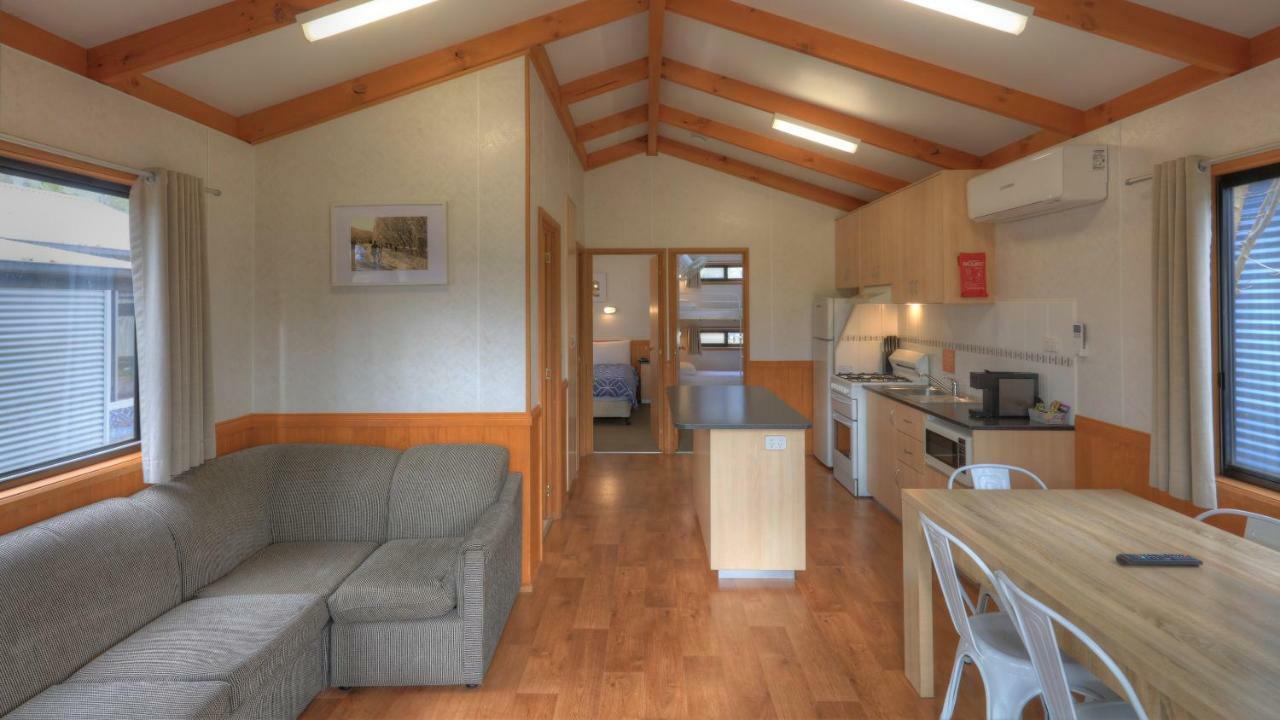 Yea Riverside Caravan Park Exterior foto